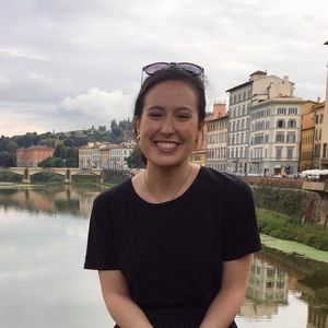 Meet your Posher, Abby